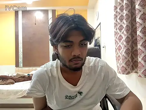 seducing boi online show from 03-12-26, 09:21