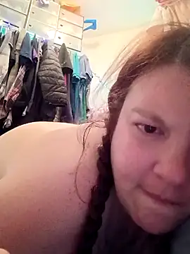 Sluttynoel online show from 04-30-26, 09:08