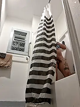 Brandon23xxxgb online show from 04-14-26, 01:55