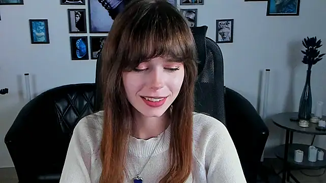 RoseWest online show from 04-05-26, 10:56