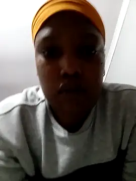 Snapshot of phumubabexx chatting on 03-18-26, 07:06 phumubabexx online show from 03-18-26, 07:06