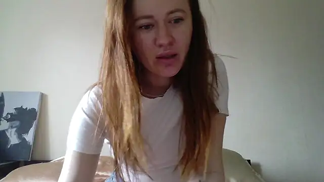 Whisper Of Desire online show from 04-24-26, 12:51