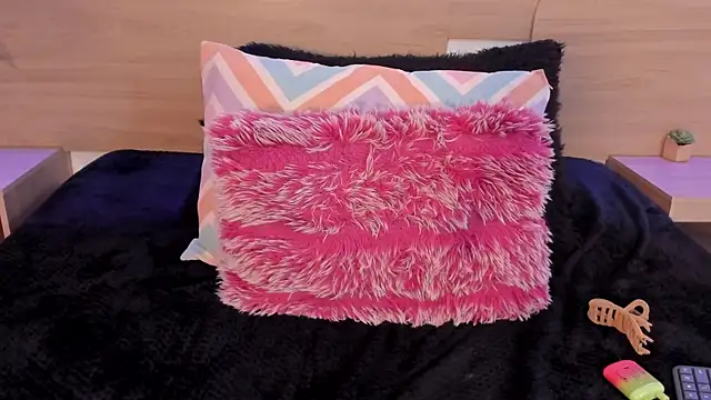 KittyVelve online show from 04-20-26, 02:20