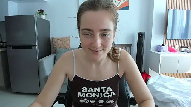 Snapshot of LiaSasha chatting on 03-10-26, 05:56 LiaSasha online show from 03-10-26, 05:56