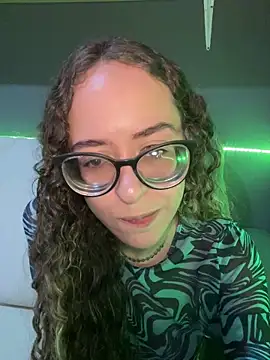 Snapshot of Anamyst chatting on 04-23-26, 12:45 Anamyst online show from 04-23-26, 12:45