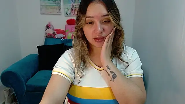 Snapshot of veronicaparkersex chatting on 06-01-26, 12:29 veronicaparkersex online show from 06-01-26, 12:29