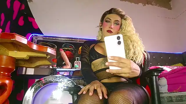 candy aass online show from 04-27-26, 09:35