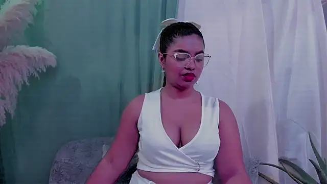 ZoeyMonroe  online show from 04-15-26, 03:13