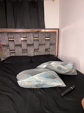 Angiesweet15 online show from 03-30-26, 10:00