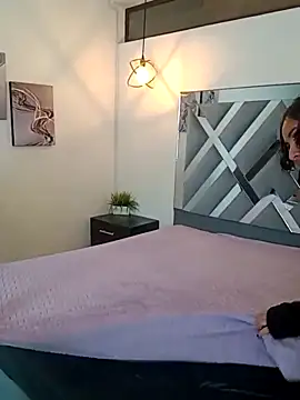 Liily Foxxy online show from 04-06-26, 11:00