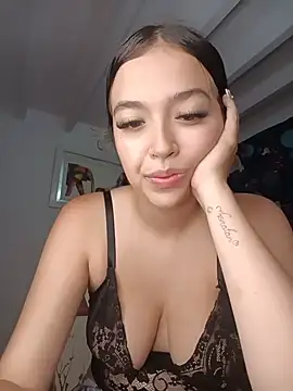 Kitty Loveee online show from 06-02-26, 11:40