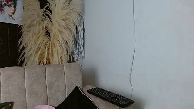 chanel bitch1609 online show from 03-12-26, 08:04