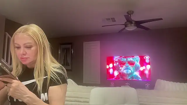 Naughty Ken Barbie-69 online show from 04-27-26, 06:33