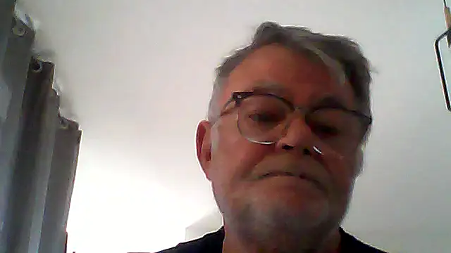 Snapshot of oura chatting on 05-16-26, 06:43 oura online show from 05-16-26, 06:43