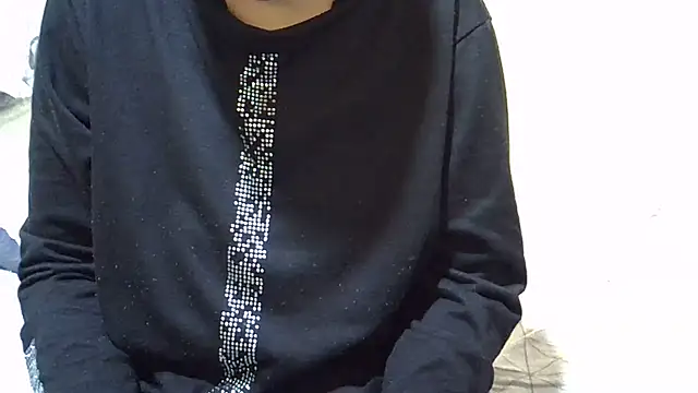 laura-lover online show from 04-04-26, 02:25