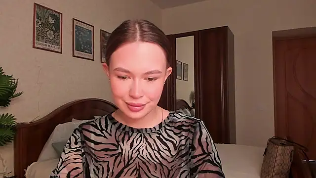 kittiangel00 online show from 03-29-26, 04:34