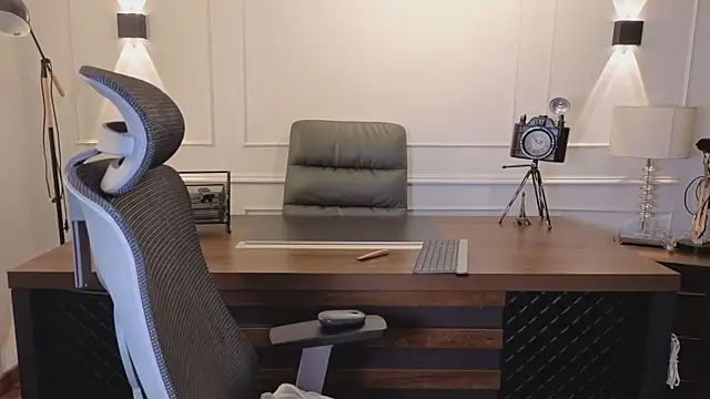 megan vg online show from 04-07-26, 11:43