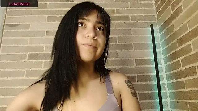 sweet-little online show from 06-06-26, 11:48