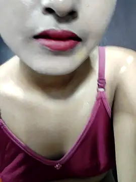 Snapshot of _Sexy_Queen_ chatting on 03-23-26, 06:28 Sexy Queen online show from 03-23-26, 06:28