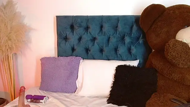 Rebeldana online show from 04-28-26, 11:54