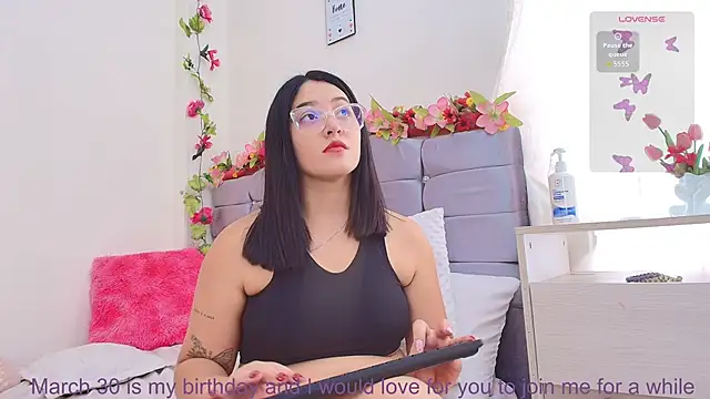 Isabella Roses  online show from 03-26-26, 08:14