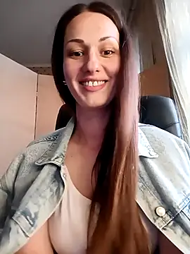 LunaCrystall online show from 04-07-26, 04:18