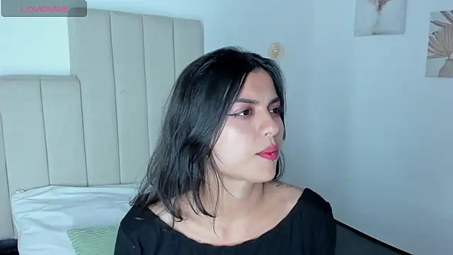 Zoee Kravitz online show from 05-13-26, 12:19