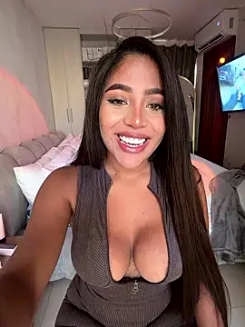 SaraValentina11 online show from 05-22-26, 09:31