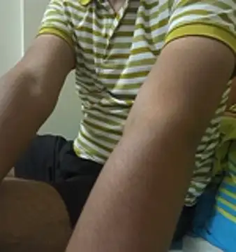 Snapshot of husharMan chatting on 03-11-26, 10:10 husharMan online show from 03-11-26, 10:10