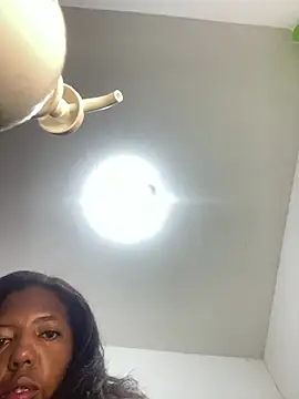 Brenda hot27 online show from 04-12-26, 10:20