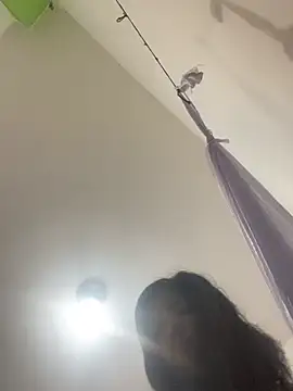 Brenda hot27 online show from 04-19-26, 06:10