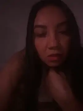 GoldenIsabella online show from 04-02-26, 06:11