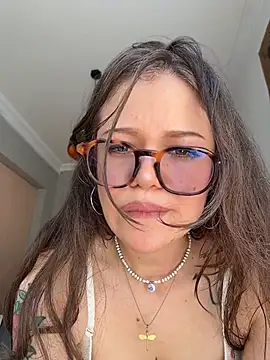 Snapshot of Tallulah_Kinky chatting on 07-28-26, 03:21 Tallulah Kinky online show from 07-28-26, 03:21