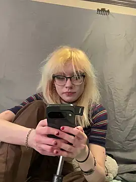 simplyobsessedwher online show from 03-25-26, 08:15