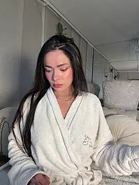 amy  laurie online show from 04-15-26, 11:27