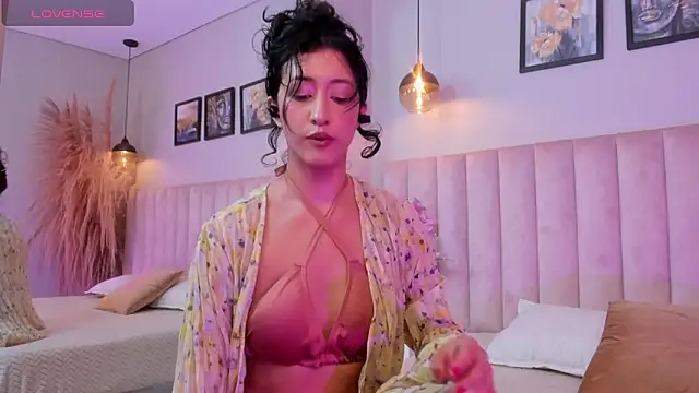 karoline lux online show from 03-13-26, 03:24