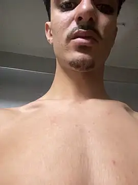 Snapshot of Achrafsad9i chatting on 03-24-26, 01:05 Achrafsad9i online show from 03-24-26, 01:05