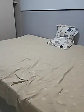 zxc81830 online show from 03-28-26, 01:00