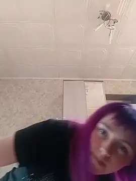 RuthJohnes online show from 03-22-26, 02:09