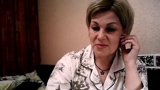 TatkaYang online show from 04-15-26, 07:21