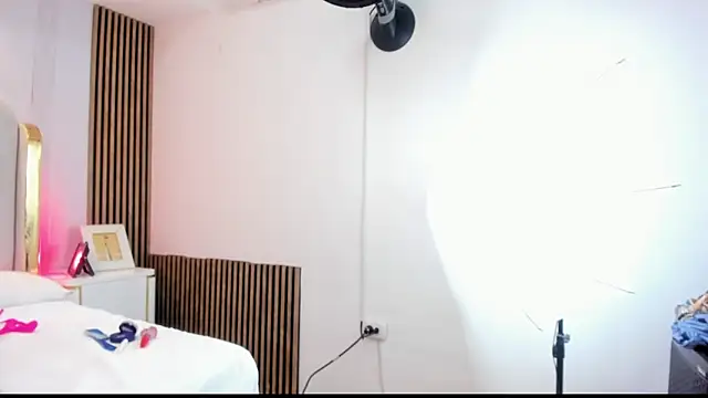 cintya evans online show from 03-28-26, 08:08