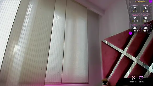 Zoe Evaanss  online show from 04-02-26, 07:33