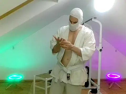 NinjaLaser online show from 04-18-26, 07:40