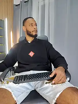 Oliver bigblack cock online show from 03-30-26, 05:58