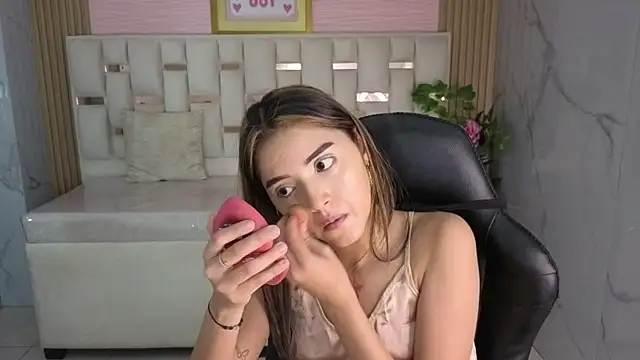 Snapshot of veronicaa_s chatting on 05-14-26, 07:53 veronicaa s online show from 05-14-26, 07:53