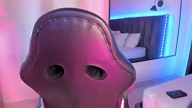 selena  smith1 online show from 03-26-26, 05:13