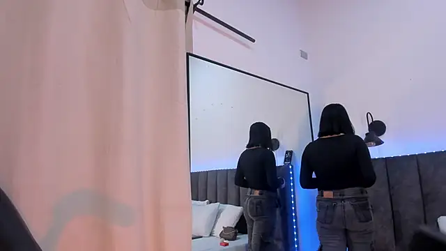 selena  smith1 online show from 03-30-26, 05:41