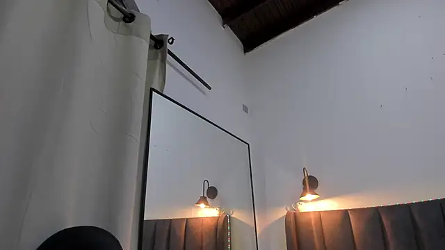 selena  smith1 online show from 03-31-26, 04:46