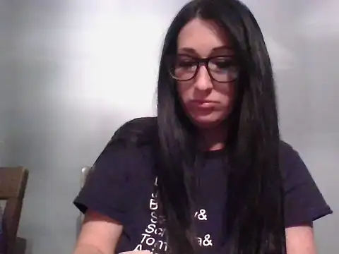 TheVictoriaWolf online show from 04-09-26, 06:13
