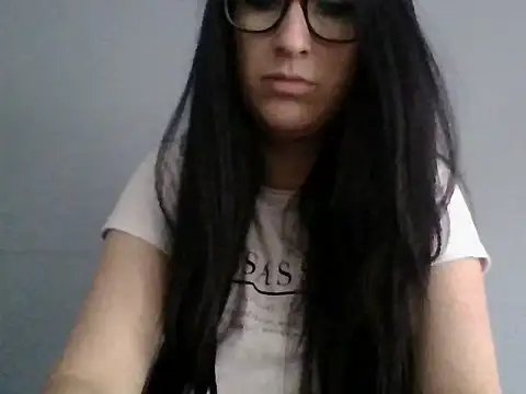 TheVictoriaWolf online show from 04-13-26, 01:38